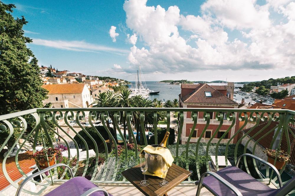 Park Hvar Хвар Экстерьер фото