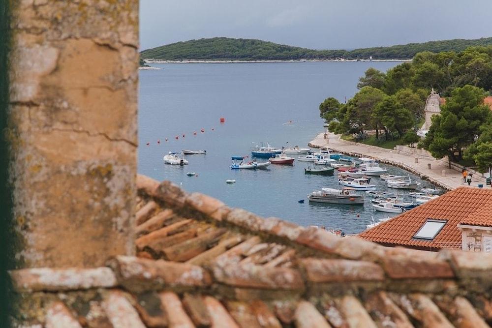 Park Hvar Хвар Экстерьер фото